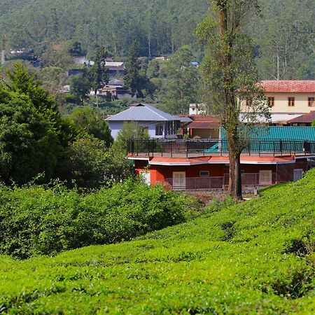 Golden Green Munnar Exteriör bild
