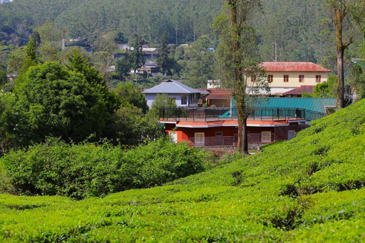 Golden Green Munnar Exteriör bild