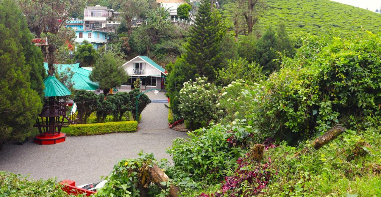 Golden Green Munnar Exteriör bild